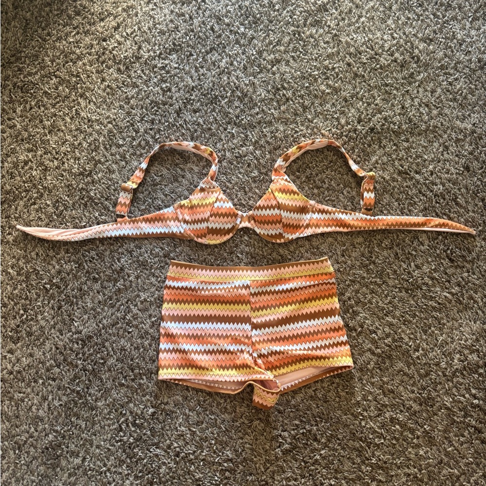 Dippin daisy’s 70’s vintage bikini